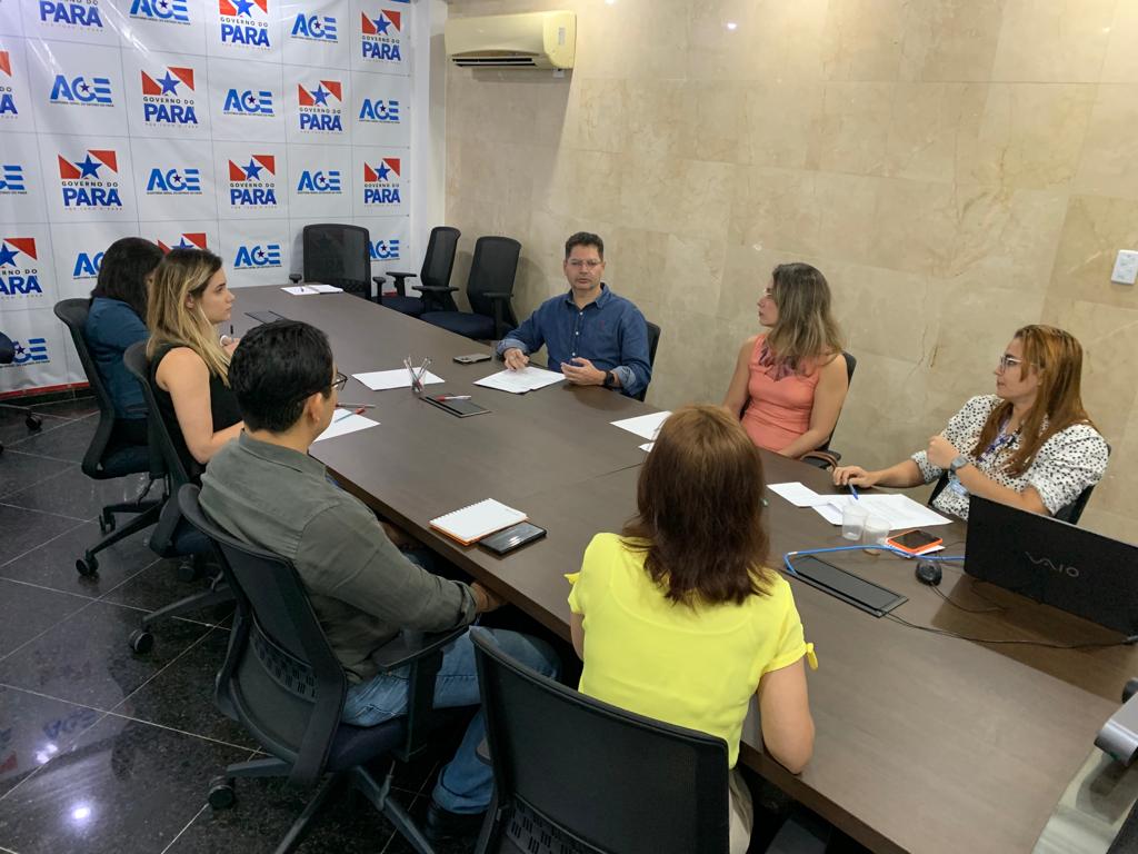 AGE e CGU reúnem para discutir ações de controle conjuntas