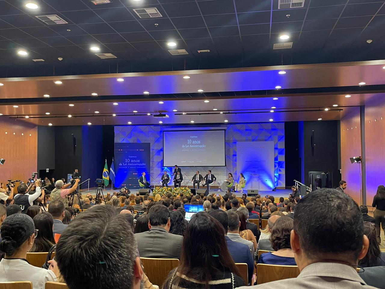 AGE participa de evento da CGU sobre os 10 anos da Lei Anticorro