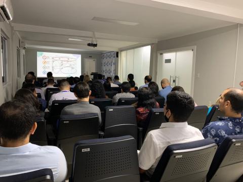  Auditores participam de videoconferência com o TCU sobre auditorias operacionais